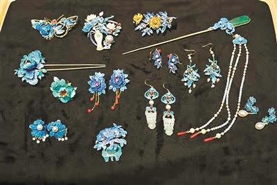 点击进入下一页