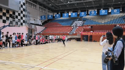 苏炳添招研究生了!网友:万别逃课 你跑不过老师的