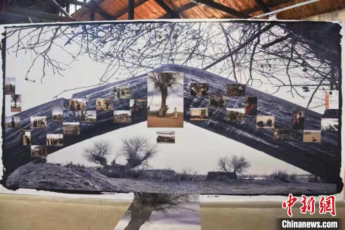 该展将女性的精神、女性的气质、女性的情怀融合在展场的色彩搭配和视觉表现上。　田将鸿 摄