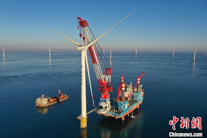 中国北方最大海上风电项目全容量并网发电