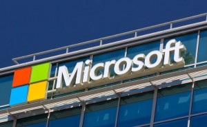 微软前高管：公司应剥离 Windows 和 Office 业务，专注云计算