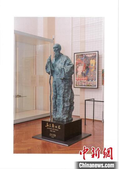 雕塑作品《画家齐白石》 中国美术馆供图