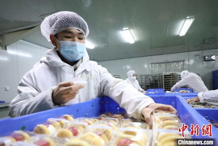 从“田间”到“餐桌”河北固安冷链食品“鲜”行京津