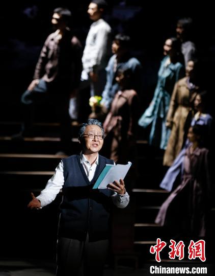 话剧《春潮》剧照 杜洋 摄