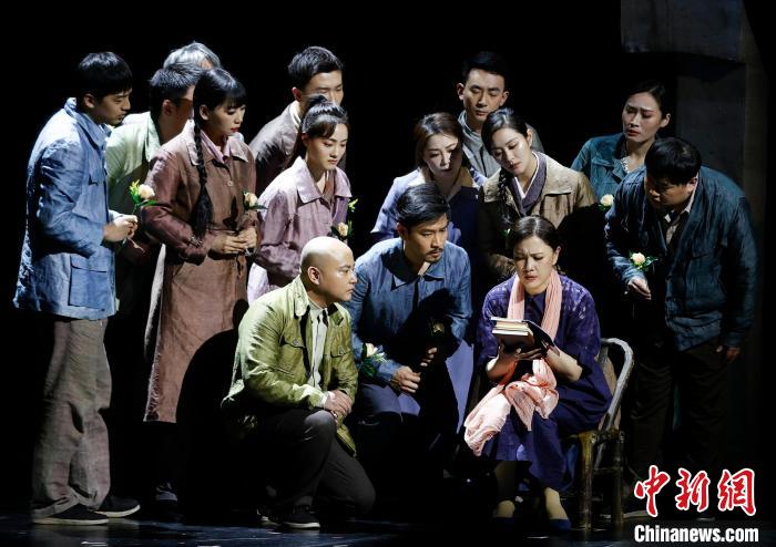 话剧《春潮》登北京舞台再现浙江农民企业家奋斗史