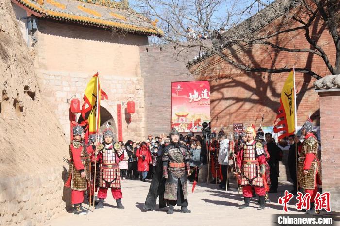 2022年春节期间，张壁古堡“地道中国年”活动累计接待游客18万人次。　张壁古堡景区供图
