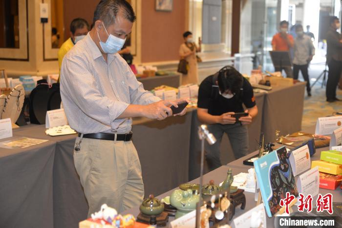 海南参选全国特色旅游商品大赛斩获8金17银10铜作品创新且接地气