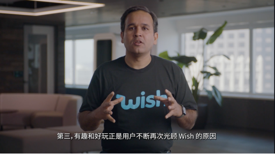 手里拿着游戏手柄的人

中度可信度描述已自动生成