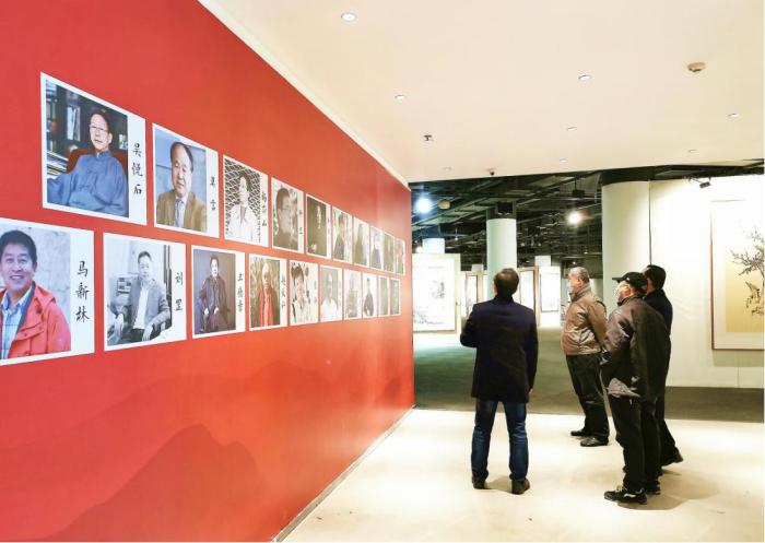 点击进入下一页