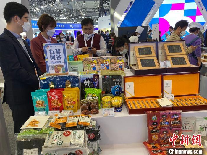 韩国国家馆内展品丰富。　吴兰 摄