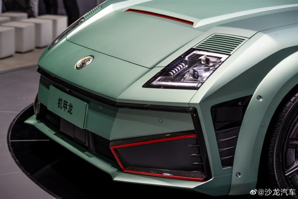 前后50:50!长城沙龙机甲龙配置不过:无框车门+电调悬架