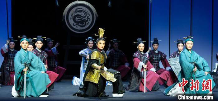 福建芳华越剧院重新创排越剧《信陵君》剧照。　福建芳华越剧院供图