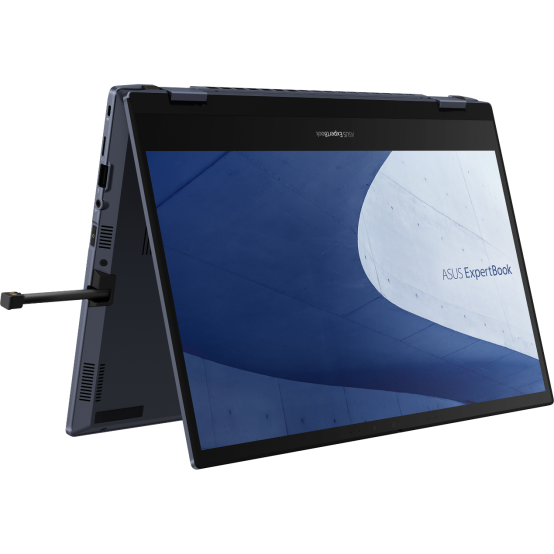 电脑的屏幕
中度可信度描述已自动生成