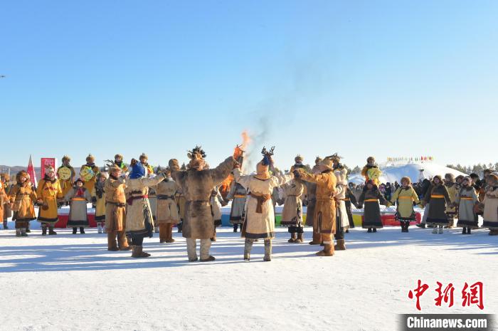 图为鄂伦春冰雪“伊萨仁”。　鄂伦春自治旗融媒体中心供图