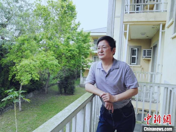 作者朱晓军 人民文学出版社供图