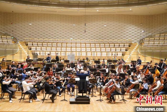 江苏苏州:两岸音符“交响”辉映