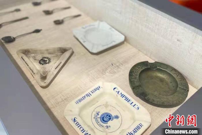 老上海旧物件展示。 罗欣悦 摄