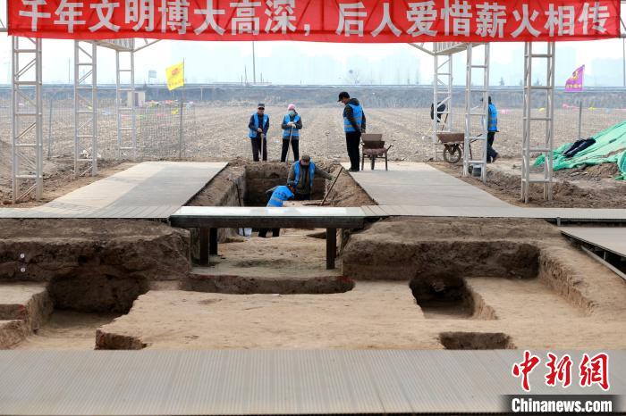 稷下学宫遗址现场。　梁犇 摄