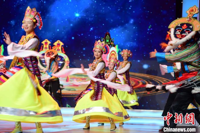 纪录片《发现拉萨》首映式在拉萨举行