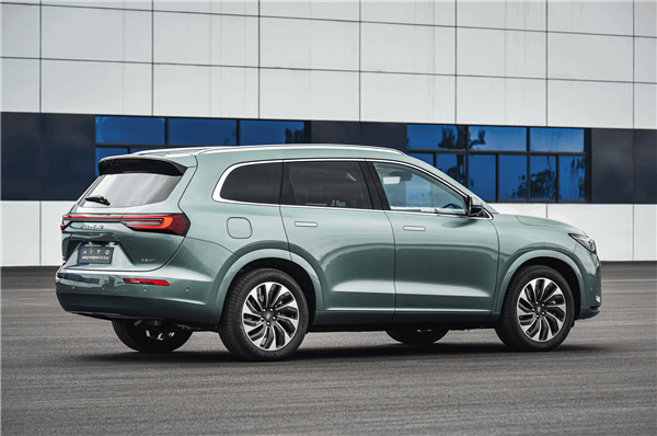 华为“HarmonyOS智慧座舱” 赋能车机天花板 AITO全新SUV问界M7工信部申报