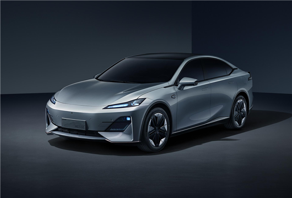 特斯拉Model 3国产强敌!疑似长安深蓝C385售价曝光:这价格能大杀四方