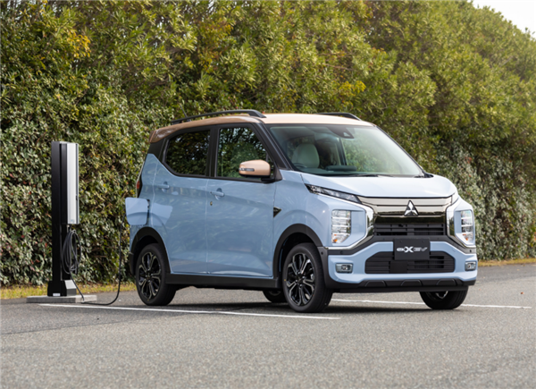 正宗日本K-Car 三菱牌“宏光MINI EV”官图发布:跑180、卖9万7