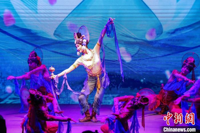 新疆博物馆推出舞台剧《千年之语》“复活”历史文物